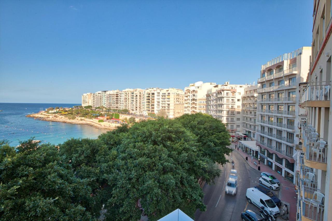 Vic- Seafront Apartment Sliema Luaran gambar