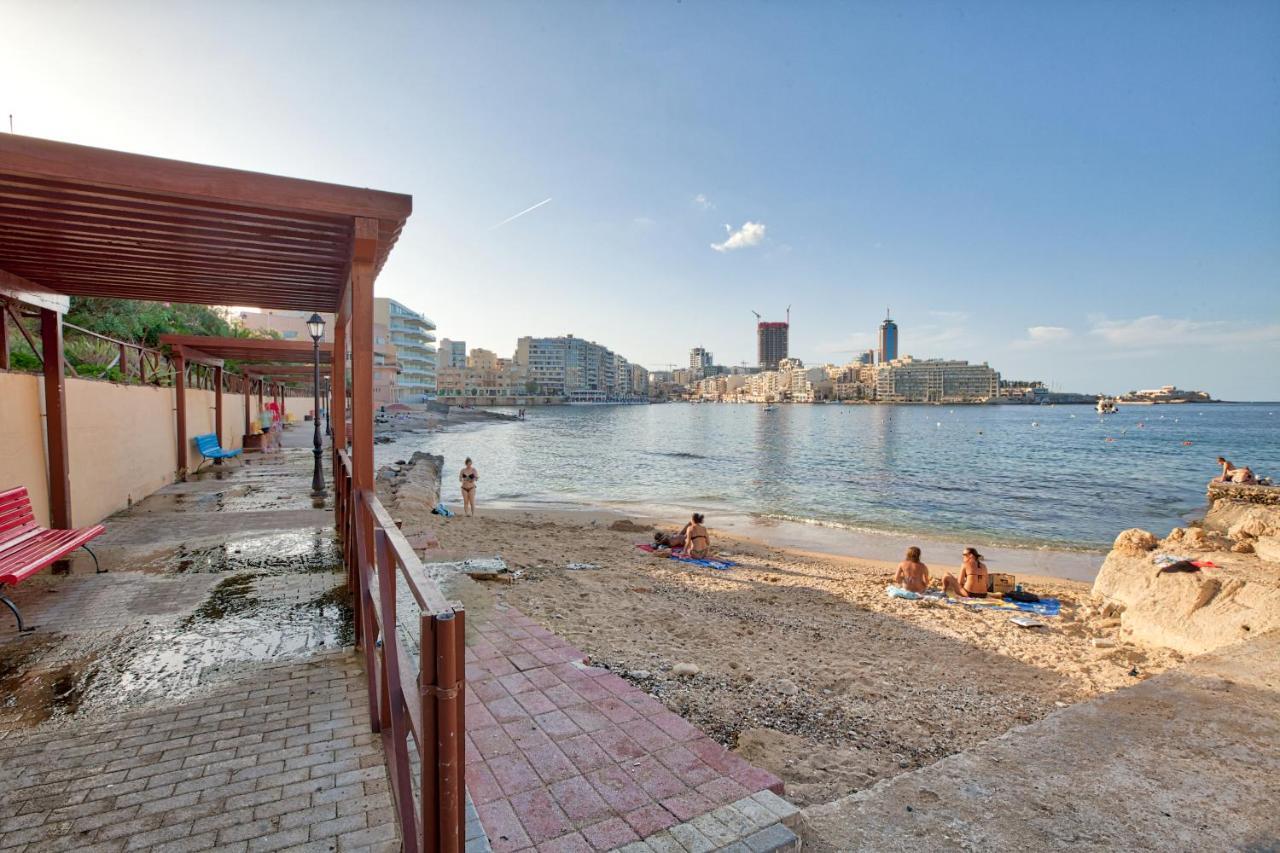 Vic- Seafront Apartment Sliema Luaran gambar