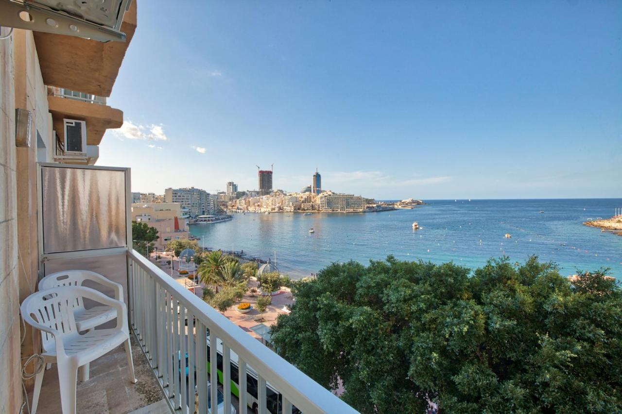 Vic- Seafront Apartment Sliema Luaran gambar